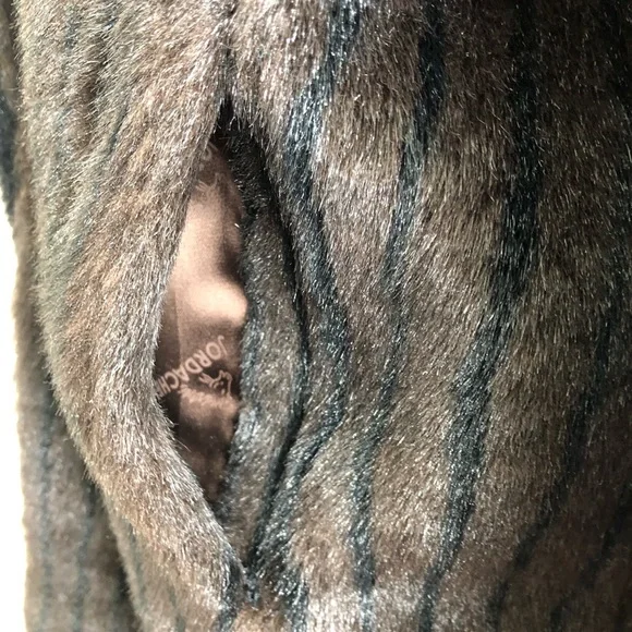 Vintage Jordache faux fur coat - Picture 7 of 16